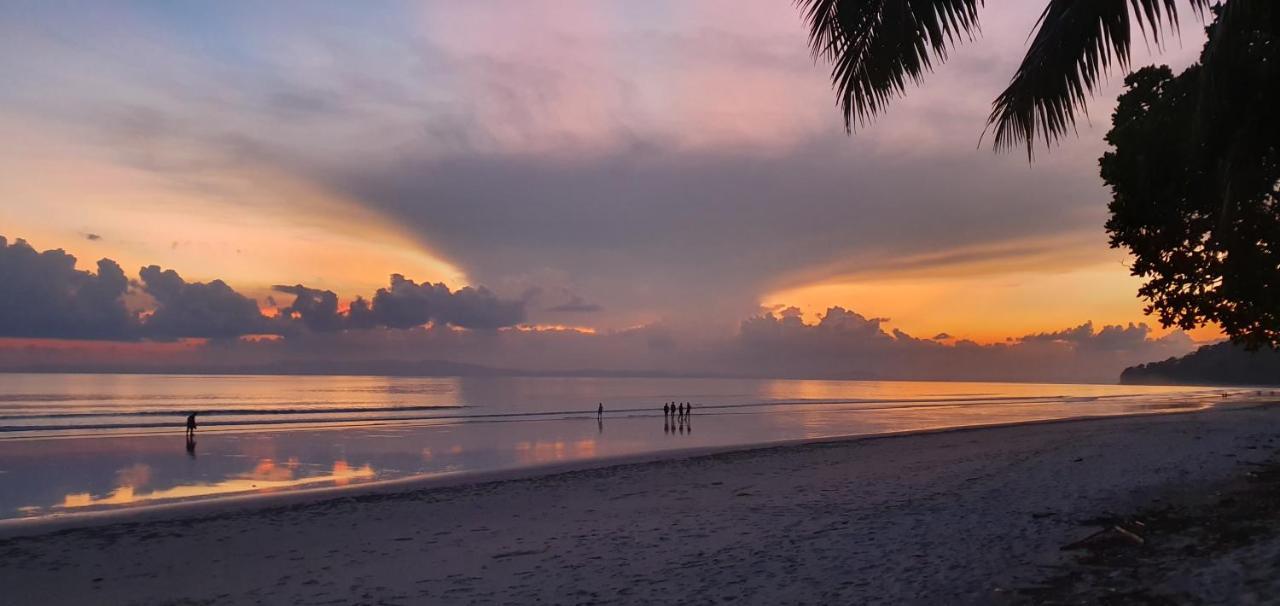 Pellicon Beach Resort Havelock island Exteriör bild